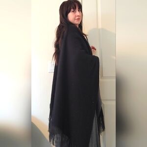 Black Shawl